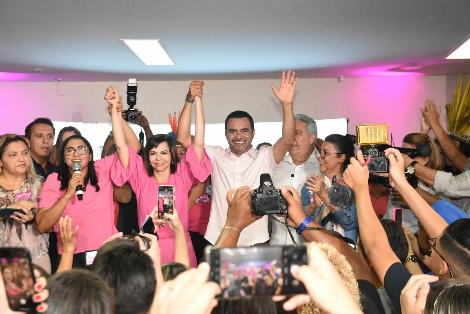 Wanderlei Barbosa apresenta propostas de políticas para as Mulheres durante encontro com líderes do movimento “Rosas pelo Tocantins”