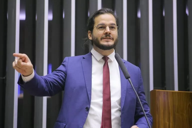 Projeto prevê prioridade a processos sobre trabalho em regime análogo à escravidão – Notícias