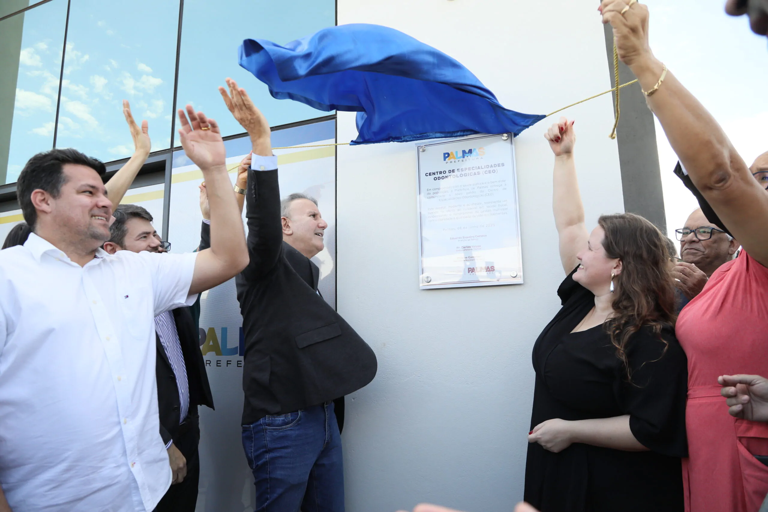 Prefeito Eduardo Siqueira Campos entrega nova sede do Centro de Especialidades Odontológicas com capacidade de atendimento ampliada | Prefeitura Municipal de Palmas